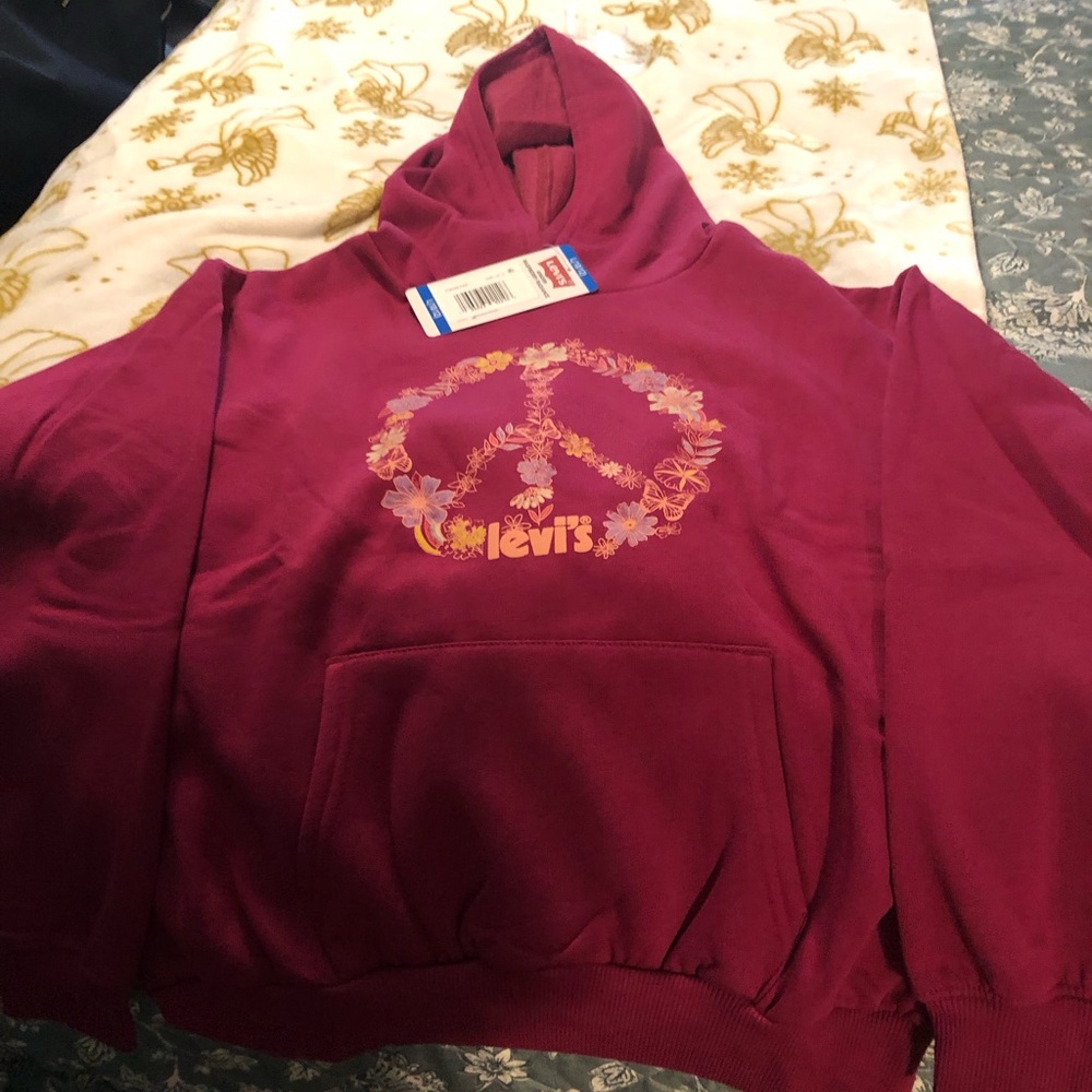 Levi's Kids Maroon Hoodie with Peace Sign (Raspberry Radiance)
10/12 - Picture 2 of 5